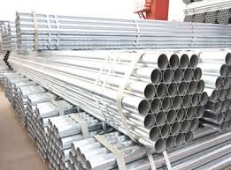 L'en galvanisée ronde du tuyau d'acier 12M 6M 6.4M 5.8-12M DIN a galvanisé le tube en acier