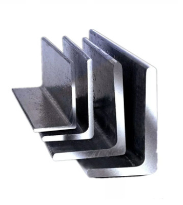 L'angle égal 10m de fer galvanisé de Han Steel le gigaoctet DIN 12m Q195 Q215 a galvanisé l'angle de tôle