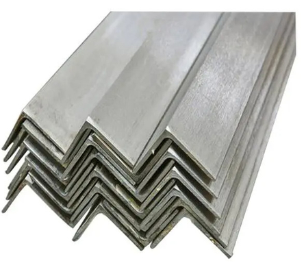 AISI a galvanisé l'acier 25X25mm-250X250mm d'angle pour la construction navale