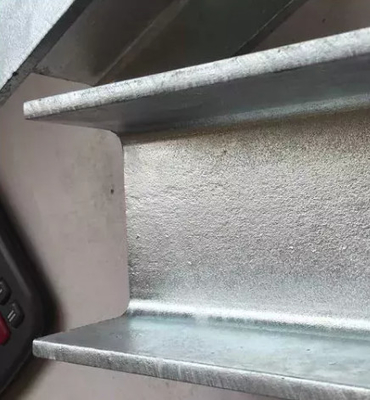 l'acier galvanisé par 3m que je rayonne la paillette de DX51D DC51D zéro a galvanisé la poutre en acier Han Steel JIS