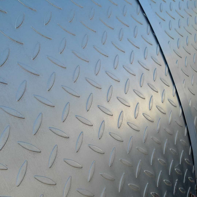 Le plat Zinc40-275 quadrillé par Gi a enduit la feuille galvanisée en acier Sgcc de modèle en métal