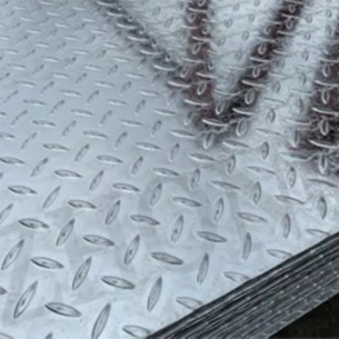 Feuille galvanisée laminée à chaud Z181 JIS G3313 de plat de contrôleur de plat de Pan Steel Galvanised Steel Checker