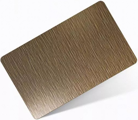 L'aluminium de relief d'ASTM a galvanisé 680mm~1380mm pour la toiture décorent