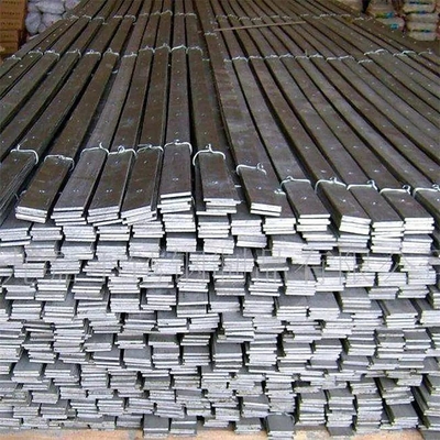 1 - Mme à haut carbone galvanisée laminée à chaud Flat Steel de barre de produit plat de la longueur 1084 de 12m