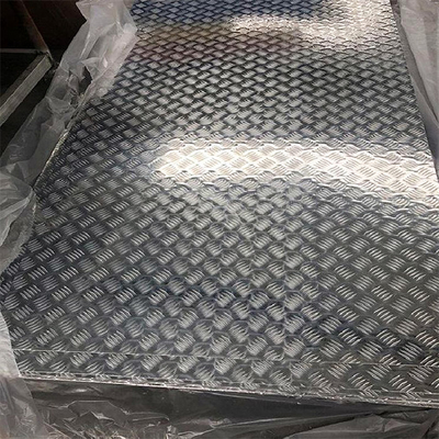 Anti feuille quadrillée du diamant S235jr A36 de glissement par acier au carbone 1000 - 2000mm