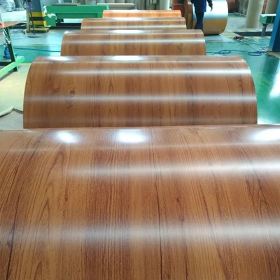 Le SUS de JIS a galvanisé Ppgi le zinc qu'en acier de bobine a enduit la peinture imprimée en bois 0,18 - 1.5mm