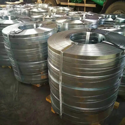La bande d'acier galvanisé à chaud est de 0,8 mm Z40 g SGCC SGCH Largeur 30 mm-850 mm Spangle régulier