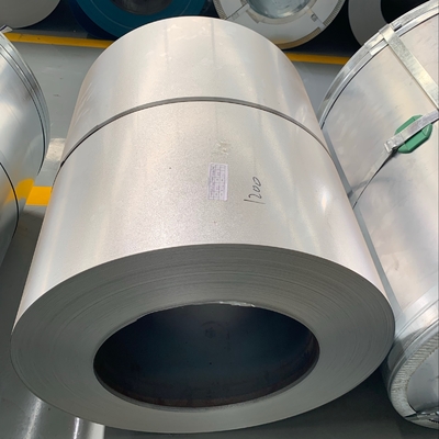 ASTM A729 bobine d'acier galvanisé à spangle régulier DX54D DX55D revêtement en zinc haute résistance 120gsm