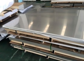 Plaque d'acier inoxydable laminée à chaud / laminée à froid JIS SUS201 SUS304 SUS310S Pour l'industrie